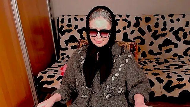 VeronikaKissuchi online show from 02/11/25, 03:29