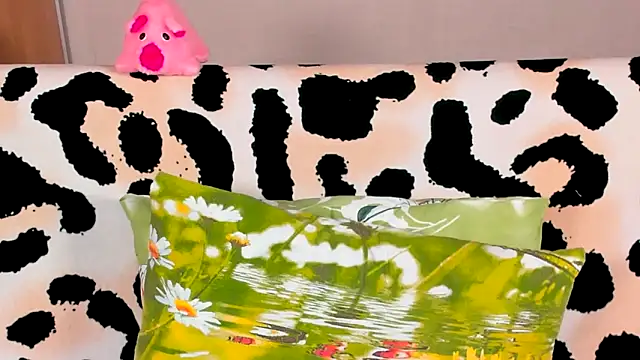 VeronikaKissuchi online show from 02/19/25, 09:25