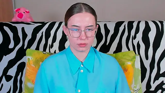 VeronikaKissuchi online show from 02/26/25, 09:05