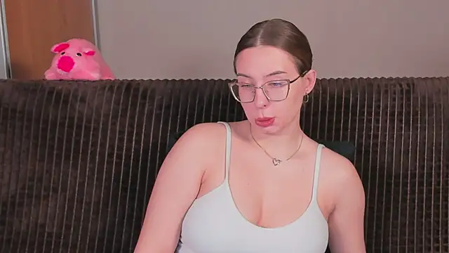 VeronikaKissuchi online show from 03/11/25, 09:48