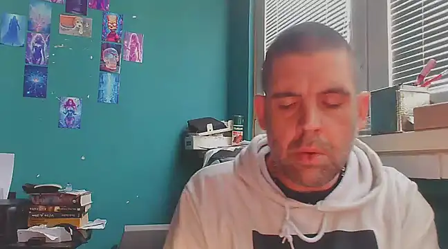 Snapshot of YouWantMe666 chatting on 02/15/25, 09:27 YouWantMe666 online show from 02/15/25, 09:27