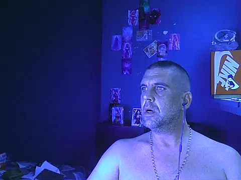 Snapshot of YouWantMe666 chatting on 09/10/25, 03:12 YouWantMe666 online show from 09/10/25, 03:12