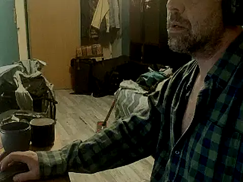 Snapshot of YouWantMe666 chatting on 10/31/25, 07:15 YouWantMe666 online show from 10/31/25, 07:15