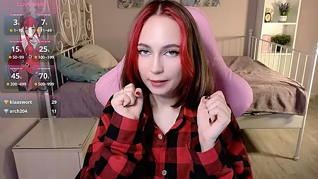 Snapshot of Carolina_Leep chatting on 01/25/25, 06:57 Carolina Leep online show from 01/25/25, 06:57