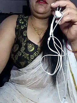 Snapshot of sneha_rose chatting on 05/04/26, 04:36 sneha rose online show from 05/04/26, 04:36