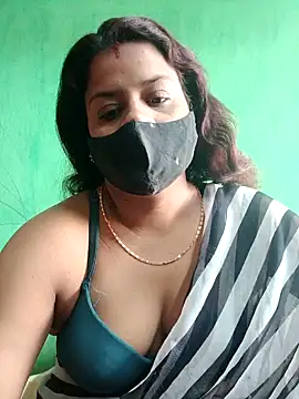 Snapshot of Sexyranibhabhi chatting on 02/05/25, 03:02 Sexyranibhabhi online show from 02/05/25, 03:02
