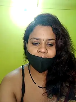 Snapshot of Sexyranibhabhi chatting on 03/06/25, 02:51 Sexyranibhabhi online show from 03/06/25, 02:51