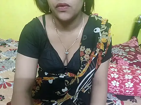 Snapshot of Sexyranibhabhi chatting on 10/17/25, 02:37 Sexyranibhabhi online show from 10/17/25, 02:37