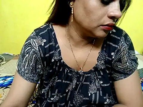 Sexyranibhabhi online show from 10/28/25, 02:15