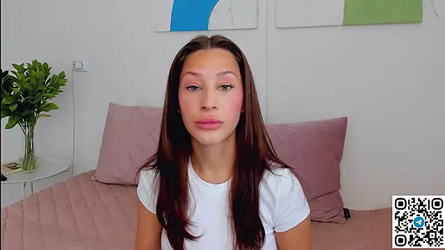 SelenaRousey online show from 05/24/26, 07:02