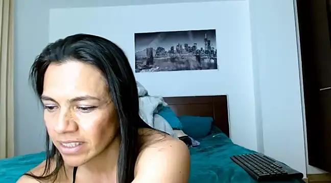 Snapshot of chicafitcaliente chatting on 01/09/25, 12:14 chicafitcaliente online show from 01/09/25, 12:14