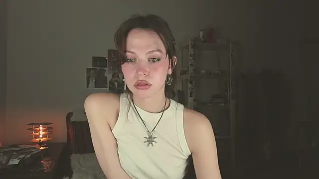 Snapshot of Niky__Jess chatting on 05/14/26, 06:26 Niky Jess online show from 05/14/26, 06:26