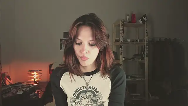 Snapshot of Niky__Jess chatting on 05/17/26, 07:54 Niky Jess online show from 05/17/26, 07:54