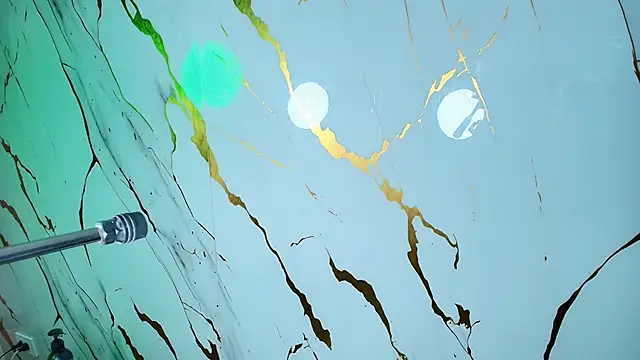 Lizz Tender online show from 11/27/25, 12:18