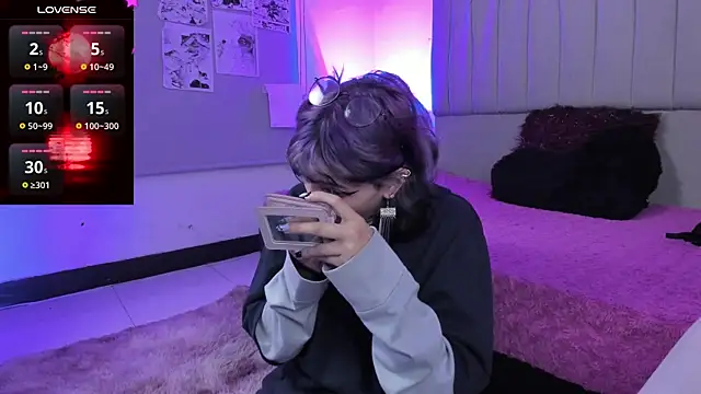 SukiFuyu  online show from 01/09/25, 12:30