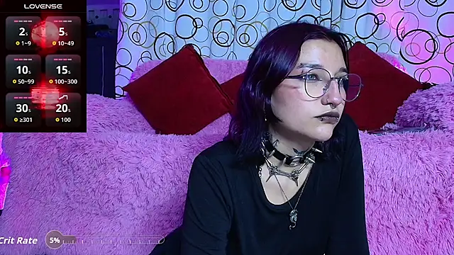 SukiFuyu  online show from 10/05/25, 03:38