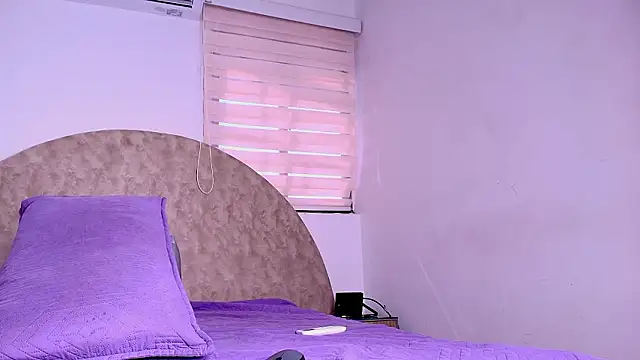 anisha x online show from 03/09/26, 07:18