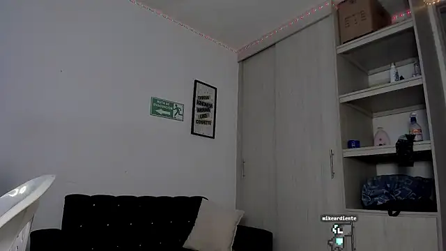 Snapshot of _diegsz_ chatting on 02/07/25, 05:07 diegsz online show from 02/07/25, 05:07