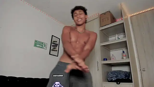 Snapshot of _diegsz_ chatting on 02/07/25, 11:13 diegsz online show from 02/07/25, 11:13