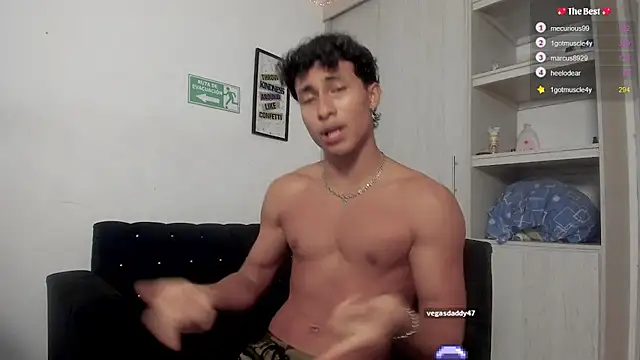 Snapshot of _diegsz_ chatting on 02/12/25, 10:15 diegsz online show from 02/12/25, 10:15