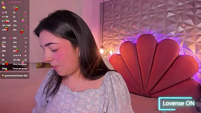 meraki fraise online show from 02/04/25, 07:33