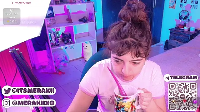 Snapshot of meraki_fraise chatting on 05/05/26, 07:44 meraki fraise online show from 05/05/26, 07:44
