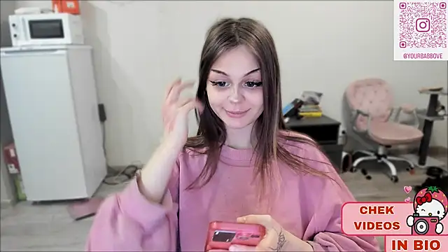 Snapshot of shy_melony chatting on 12/25/24, 12:47 shy melony online show from 12/25/24, 12:47