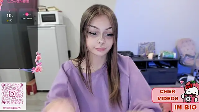 Snapshot of shy_melony chatting on 01/20/25, 06:31 shy melony online show from 01/20/25, 06:31