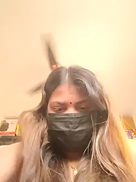 Hotmilfxox online show from 01/01/25, 02:41