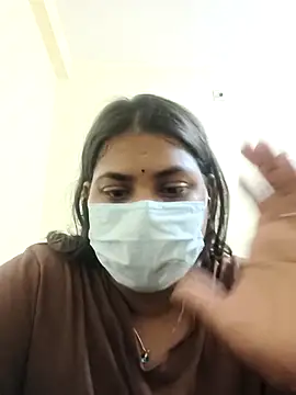 Hotmilfxox online show from 04/07/26, 04:40