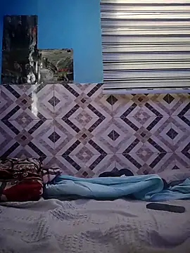 stephbig777 online show from 11/25/25, 09:53