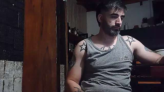 Snapshot of ozzypsico13 chatting on 12/29/24, 12:09 ozzypsico13 online show from 12/29/24, 12:09