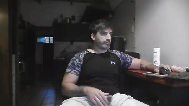 ozzypsico13 online show from 04/10/26, 09:19