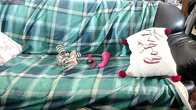 LauraMonolo online show from 03/25/26, 06:52