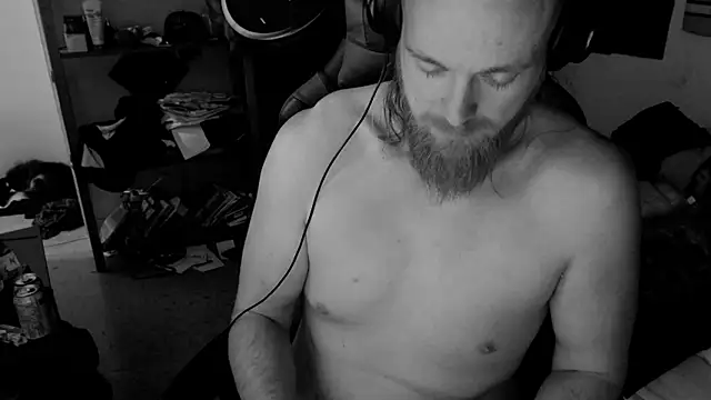 Snapshot of H1gh_Fr3qu3ncy chatting on 01/16/25, 01:47 H1gh Fr3qu3ncy online show from 01/16/25, 01:47