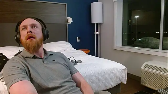 Snapshot of H1gh_Fr3qu3ncy chatting on 02/03/25, 02:47 H1gh Fr3qu3ncy online show from 02/03/25, 02:47