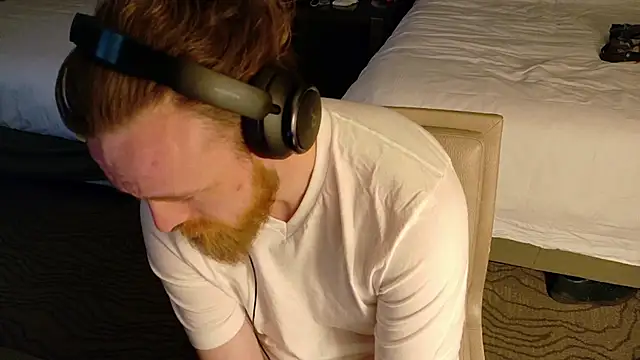 Snapshot of H1gh_Fr3qu3ncy chatting on 03/23/25, 05:21 H1gh Fr3qu3ncy online show from 03/23/25, 05:21