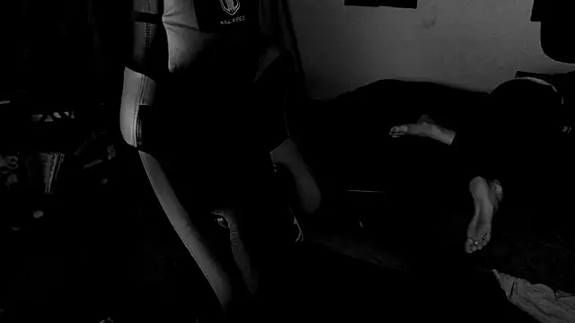 Snapshot of H1gh_Fr3qu3ncy chatting on 03/11/26, 10:05 H1gh Fr3qu3ncy online show from 03/11/26, 10:05