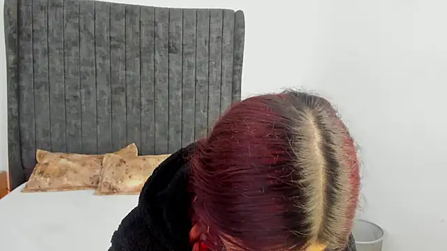 AnnyCherry  online show from 12/23/25, 12:52