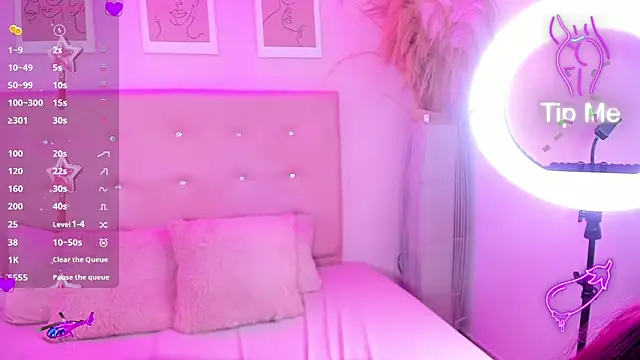 Snapshot of EIMY_BRIGHT chatting on 10/08/25, 01:31 EIMY BRIGHT online show from 10/08/25, 01:31