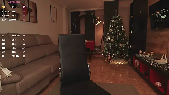 Snapshot of Golden_Rosse chatting on 12/11/24, 01:37 Golden Rosse online show from 12/11/24, 01:37