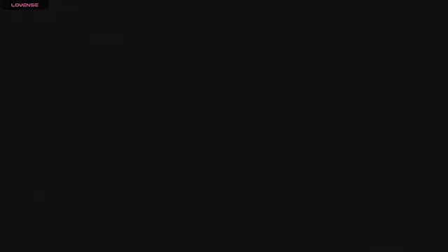 Snapshot of Golden_Rosse chatting on 03/07/25, 09:27 Golden Rosse online show from 03/07/25, 09:27