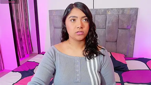 Snapshot of DIANEE_01 chatting on 06/30/26, 10:55 DIANEE 01 online show from 06/30/26, 10:55