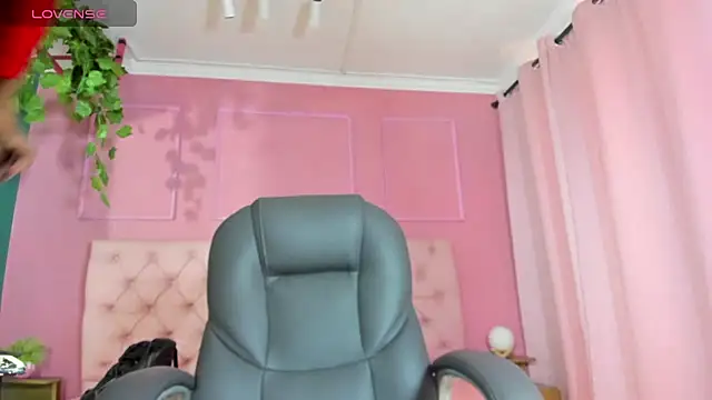 sexual diamond online show from 06/23/26, 01:53
