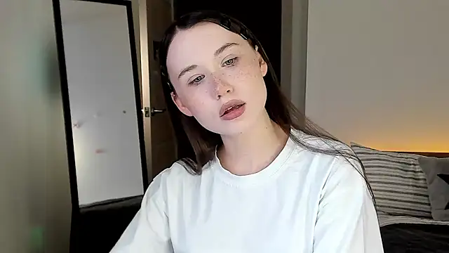 Stella Sunny online show from 02/24/26, 03:32