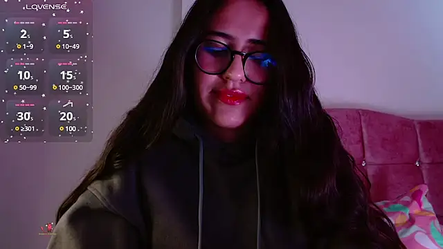 Paris-love online show from 12/17/24, 05:29