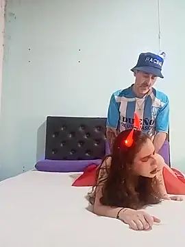 solangeyaelok1 online show from 11/07/25, 06:02