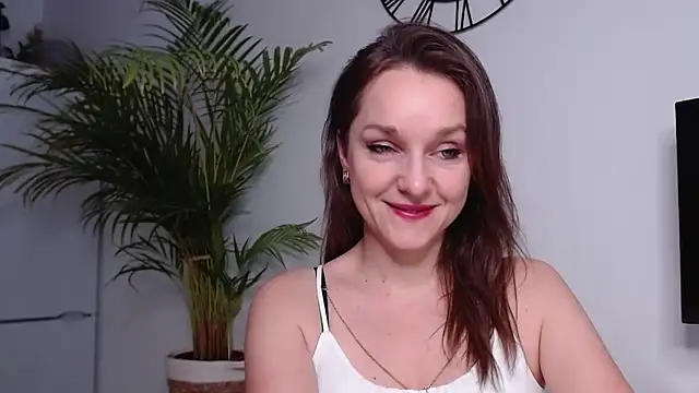 AliciaDesire online show from 01/20/25, 07:58