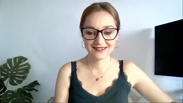 AliciaDesire online show from 03/13/26, 06:53