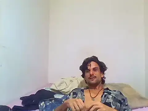 couplemilk online show from 12/07/24, 06:54